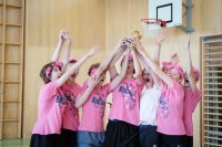 Volleyballgottheiten in rosa 